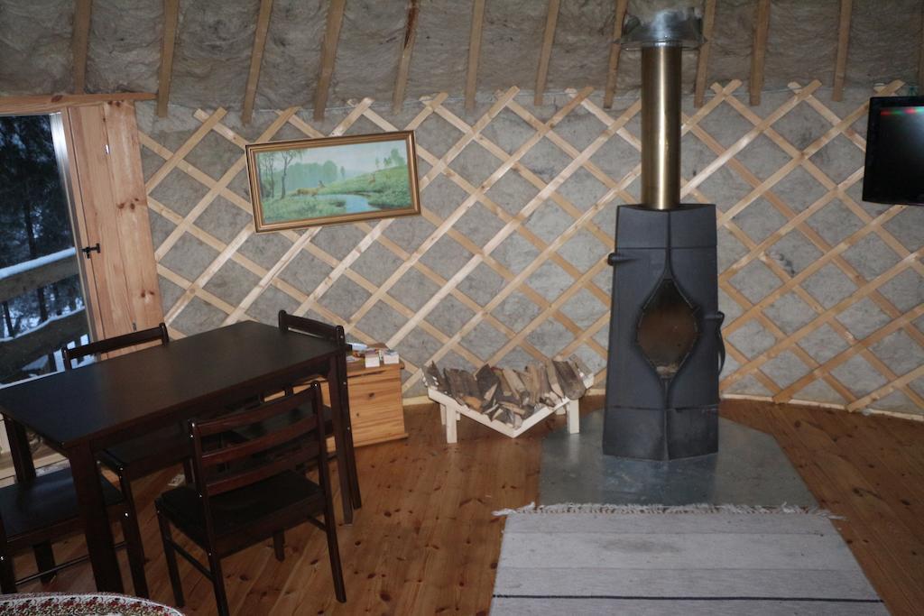 Yurtos ξενώνας Gaugariai Δωμάτιο φωτογραφία